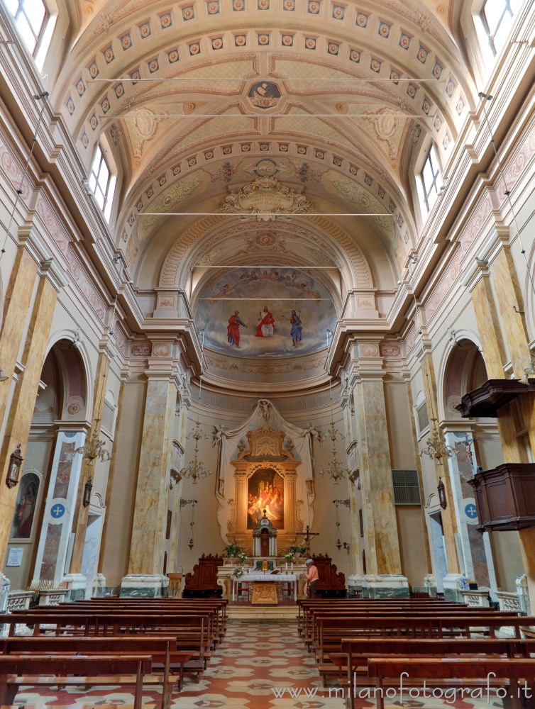 San Giovanni in Marignano (Rimini, Italy) - Interior of the Church of San Pietro